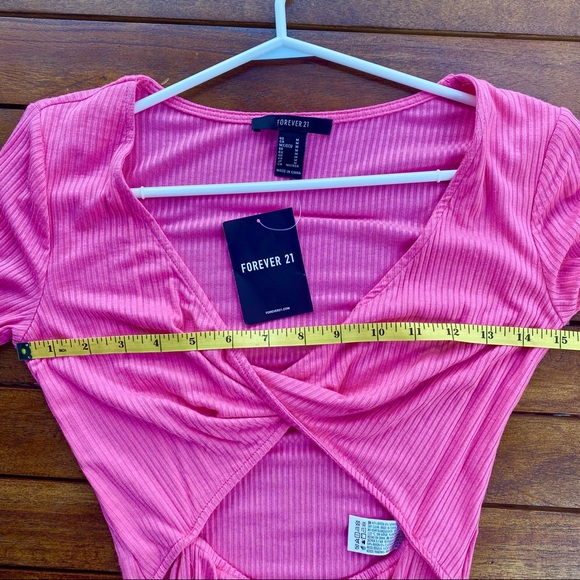 Hot Pink Bodysuit Long Sleeve V Neck Stretch Open Peekaboo Size M - Forever 21 - Picture 7 of 8